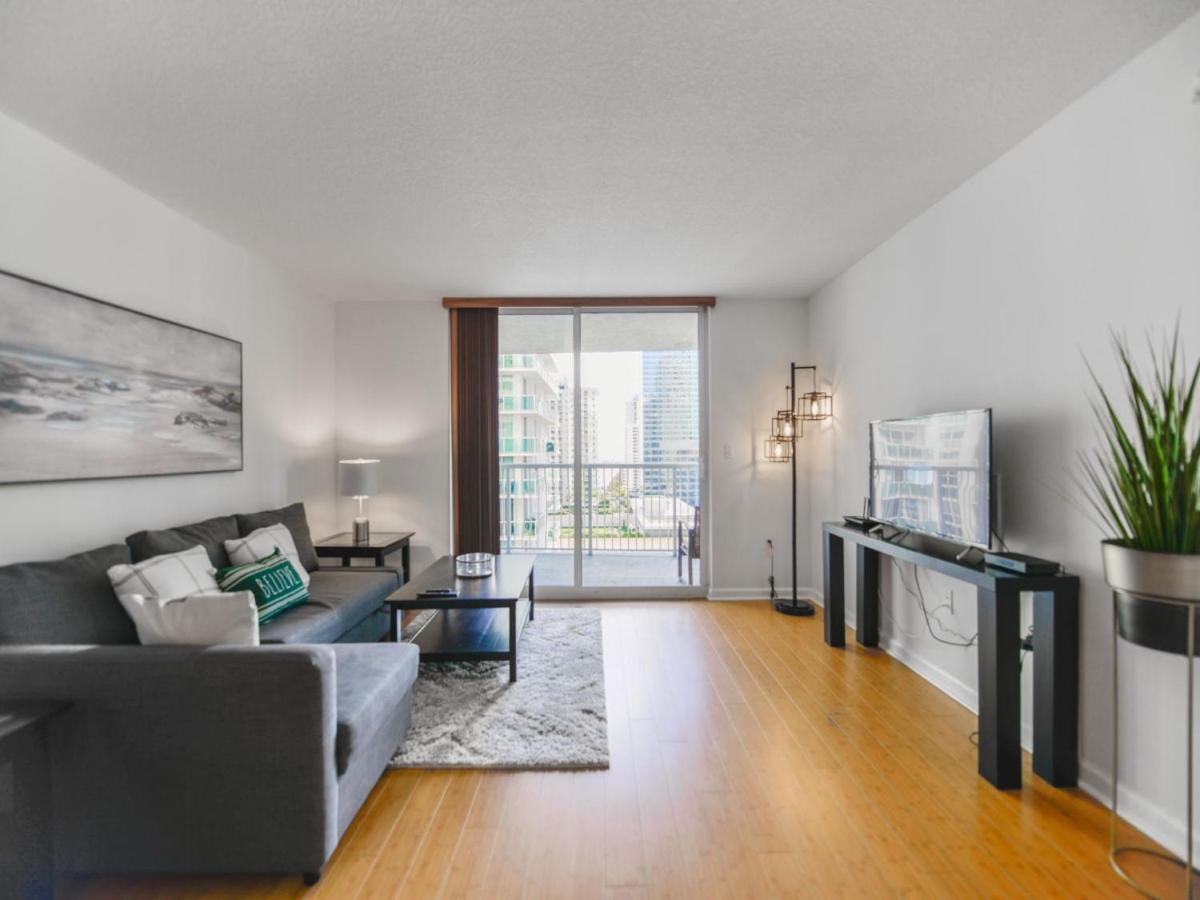Great Apartment In Brickell Маямі Екстер'єр фото